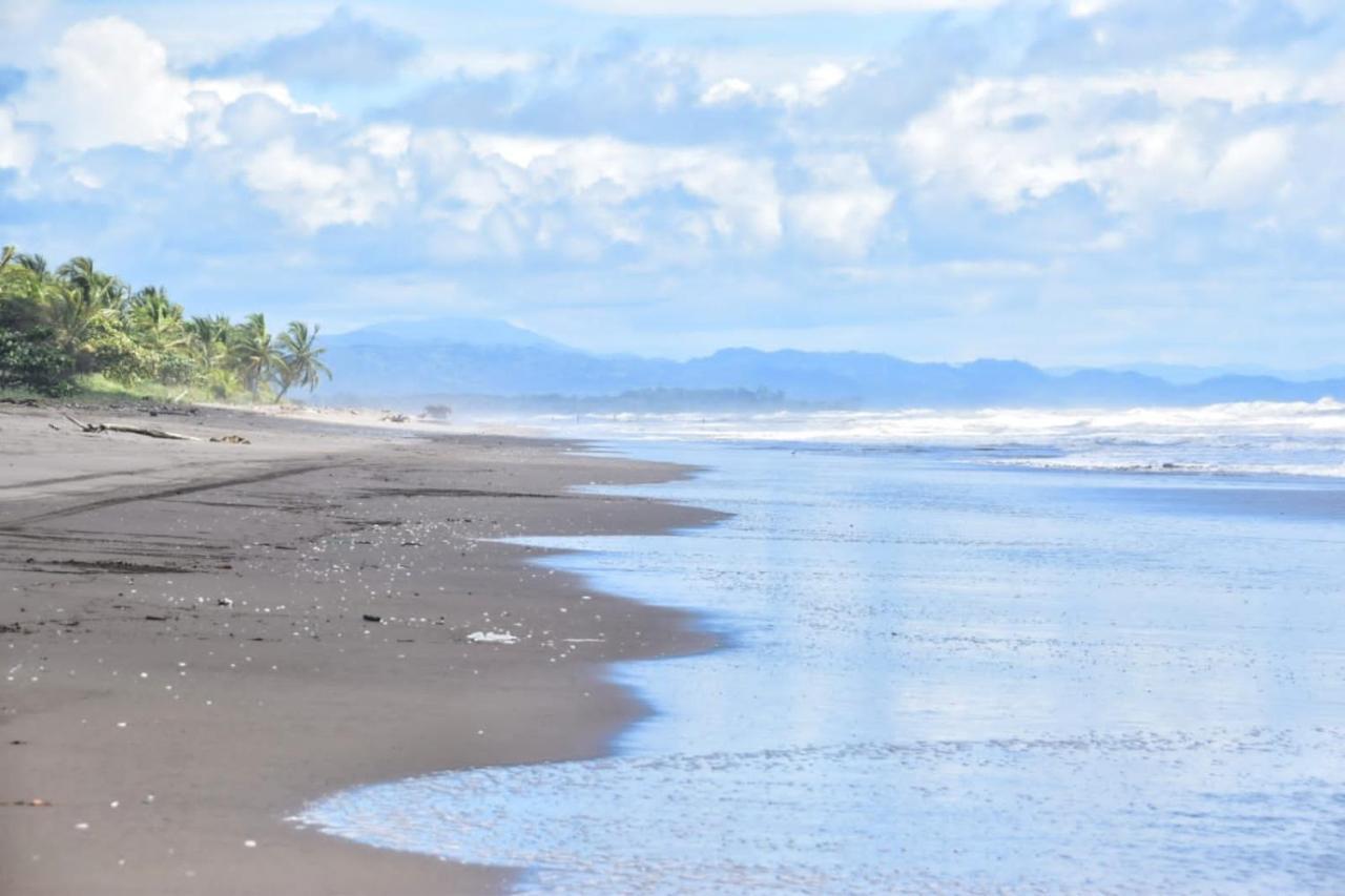 Hostal Casa Las Lajas ลาสลาคัส ภายนอก รูปภาพ
